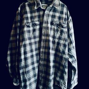 Men’s Carhartt plaid sz 2XL Tall heavy flannel button down shirt